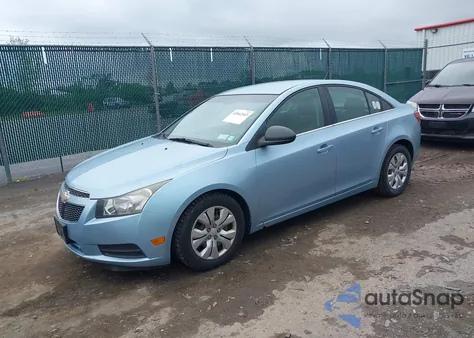 2012 Chevrolet Cruze Ls z USA, uszkodzony, nr VIN 1G1PC5SH2C7189244
